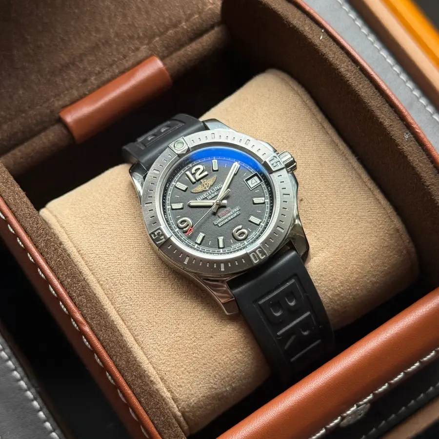 Breitling Breitling Colt - Chronometre 36mm Divers Watch - Ref. A7438911/BD82