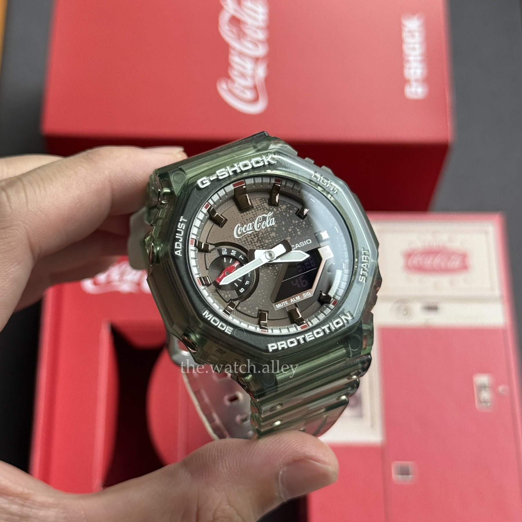 Casio Gshock Casio G-SHOCK x Coca-Cola Collaboration Model 140th Anniversary Limited Edition - GA-2100CC-3A