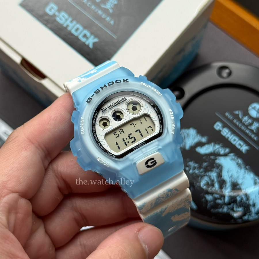 Casio GSHOCK Casio G-SHOCK x Rui Hachimura - DW-6900RH-2 / DW-6900RH-2DR 40th Anniversary Collaboration Model - Blue & White Digital Watch