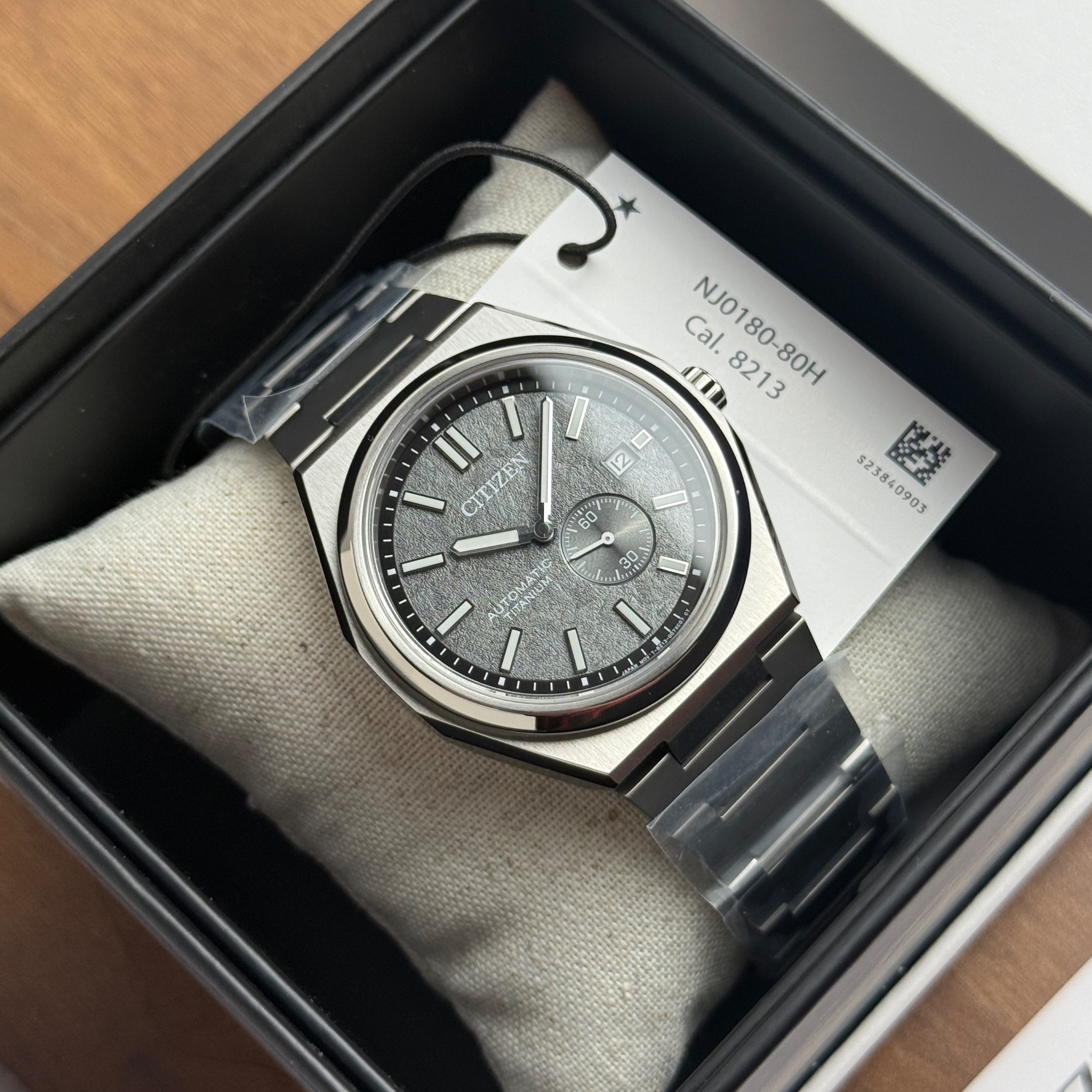 Citizen Citizen Zenshin / Forza Automatic - NJ0180-80H Grey / Gray Textured Dial - Super Titanium