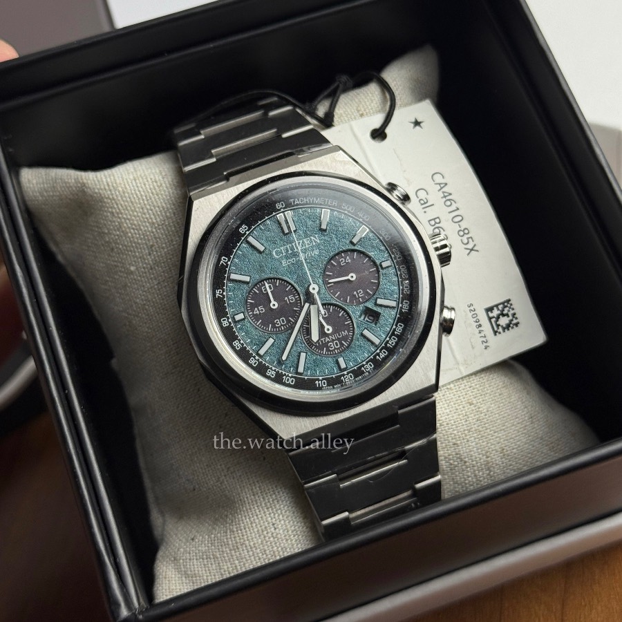 Citizen Citizen Zenshin / Forza - Eco-Drive Super Titanium - CA4610-85X Green Textured Dial - Solar Chronograph