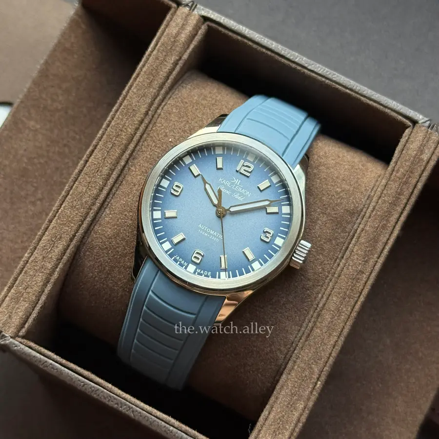 Karl Leimon Karl Leimon - Classic Field Watch Ice Blue - Hi-beat 28,800bph