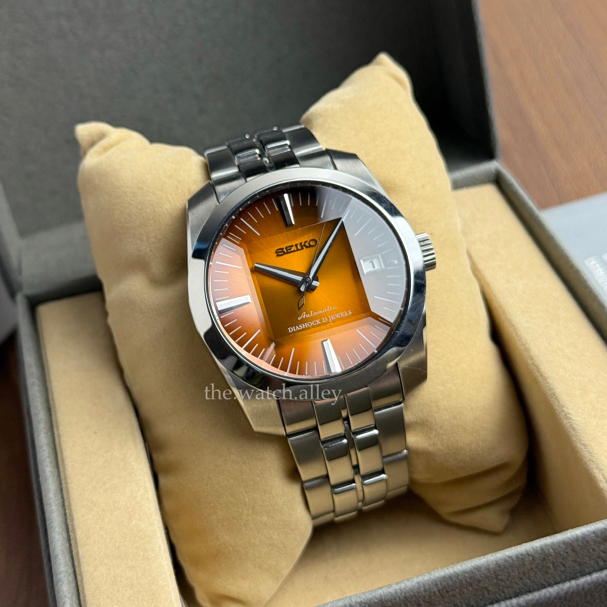 Seiko RARE JDM Seiko Mechanical - SARB005 Amber / Orange Sunburst Dial - Faceted Sapphire Crystal - Discontinued Model