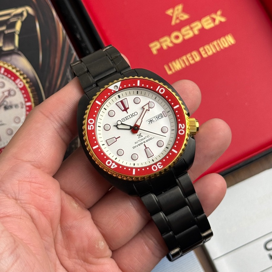 Seiko RARE Seiko Prospex Turtle - SRPJ52 / SRPJ52K1 Indonesia Exclusive - White / Red / Black / Gold - Limited Edition 500pcs