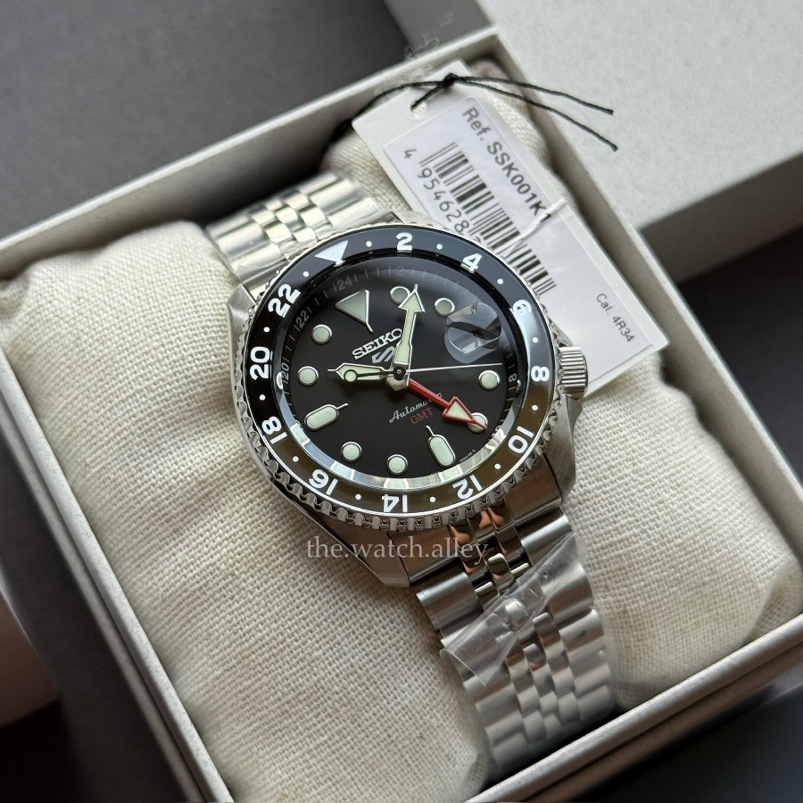 Seiko Seiko 5 Sports Automatic GMT - SSK001 / SSK001K1 “Black Grape” / “Bruce Wayne”