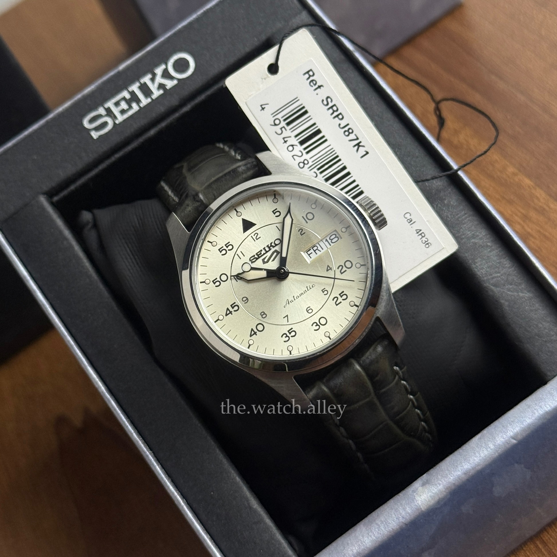 Seiko Seiko 5 Sports 'Flieger' Suit Style - SRPJ87 / SRPJ87K1 Champagne / Cream Sunburst Dial - Vintage-Inspired Automatic Field Watch
