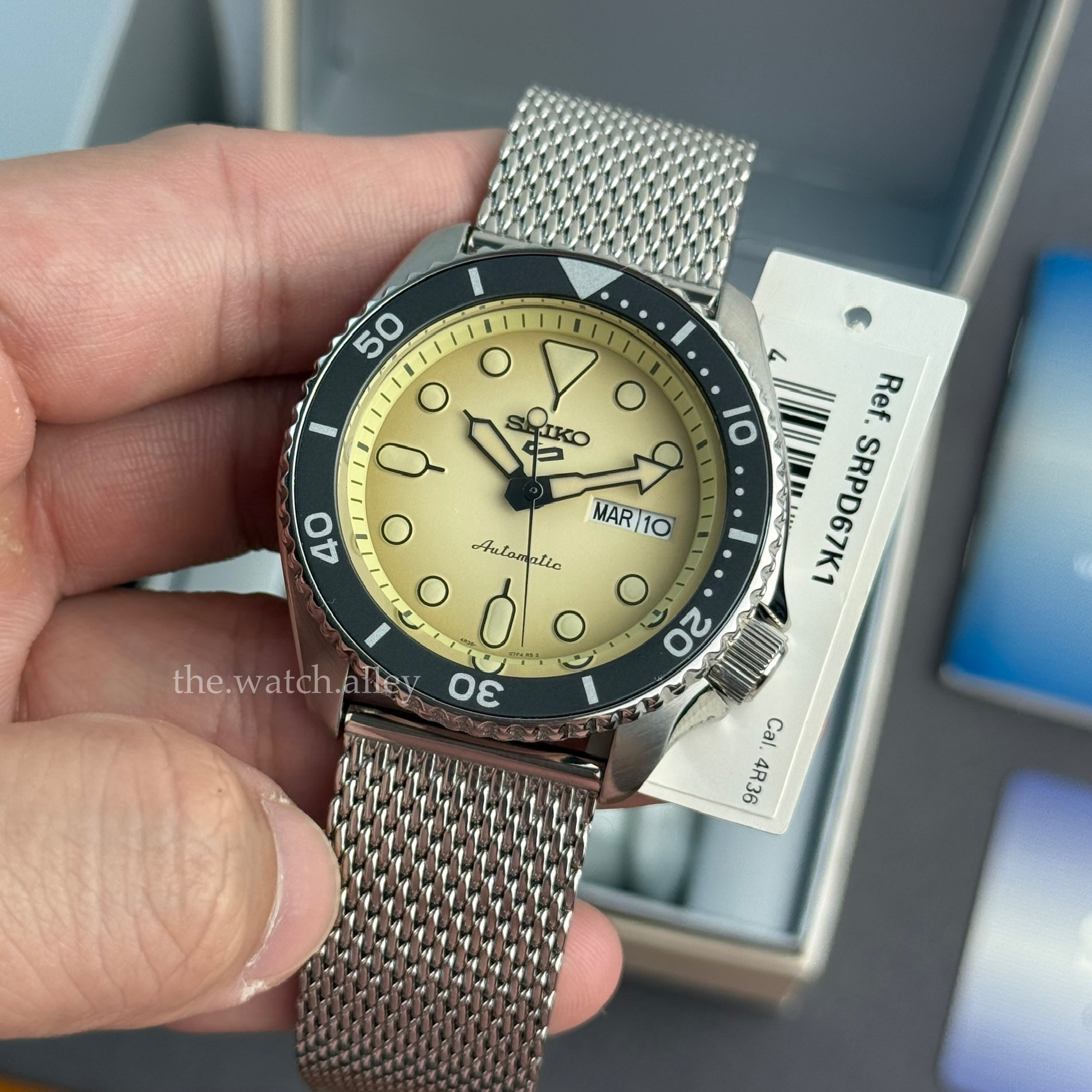 Seiko Seiko 5 Sports - SRPD67 / SRPD67K1 Beige Dial “5KX” - Automatic