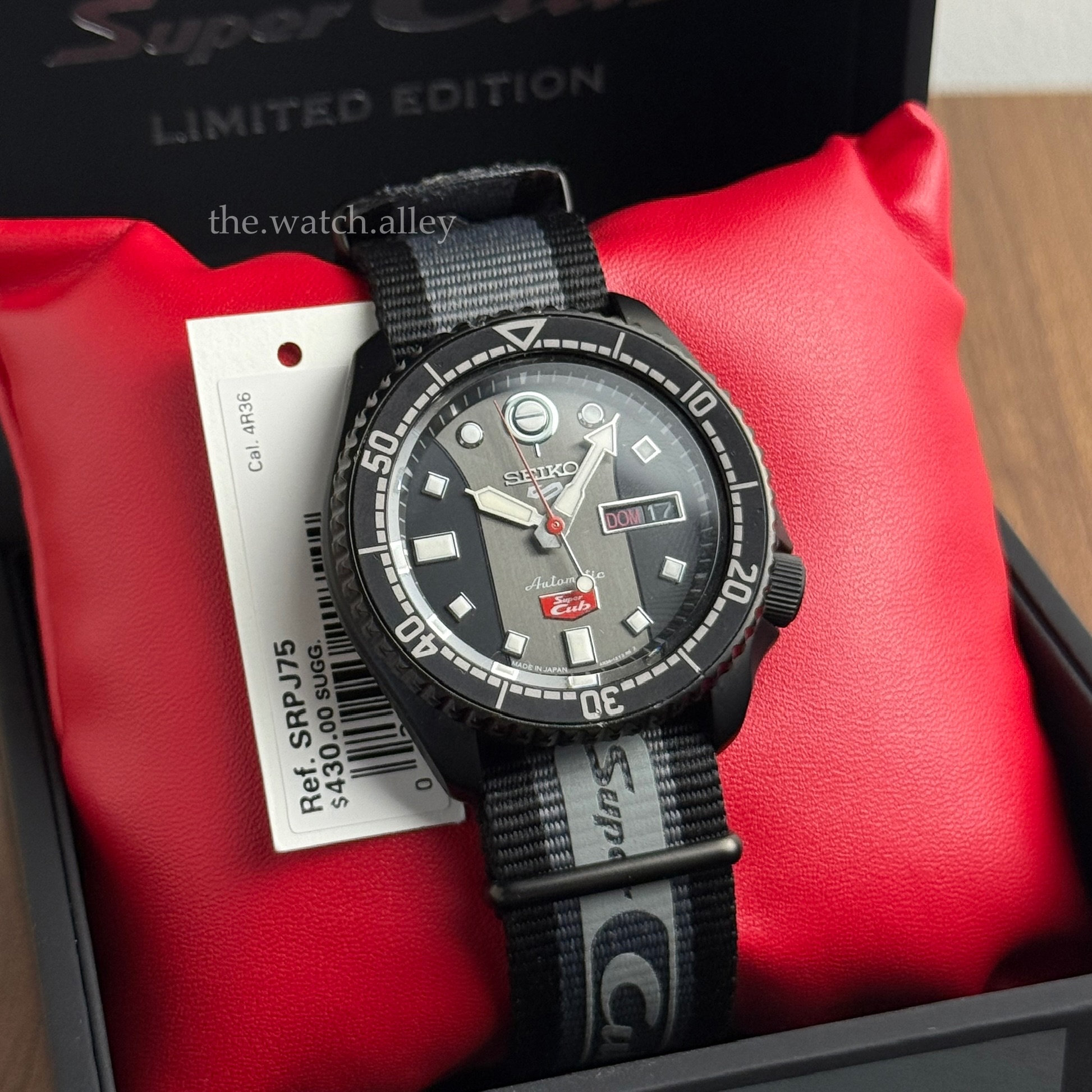 Seiko Seiko 5 Sports x Honda Super Cub - SRPJ75 / SRPJ75K1 Black / Grey with Red Accents - Limited Edition 5,000pcs