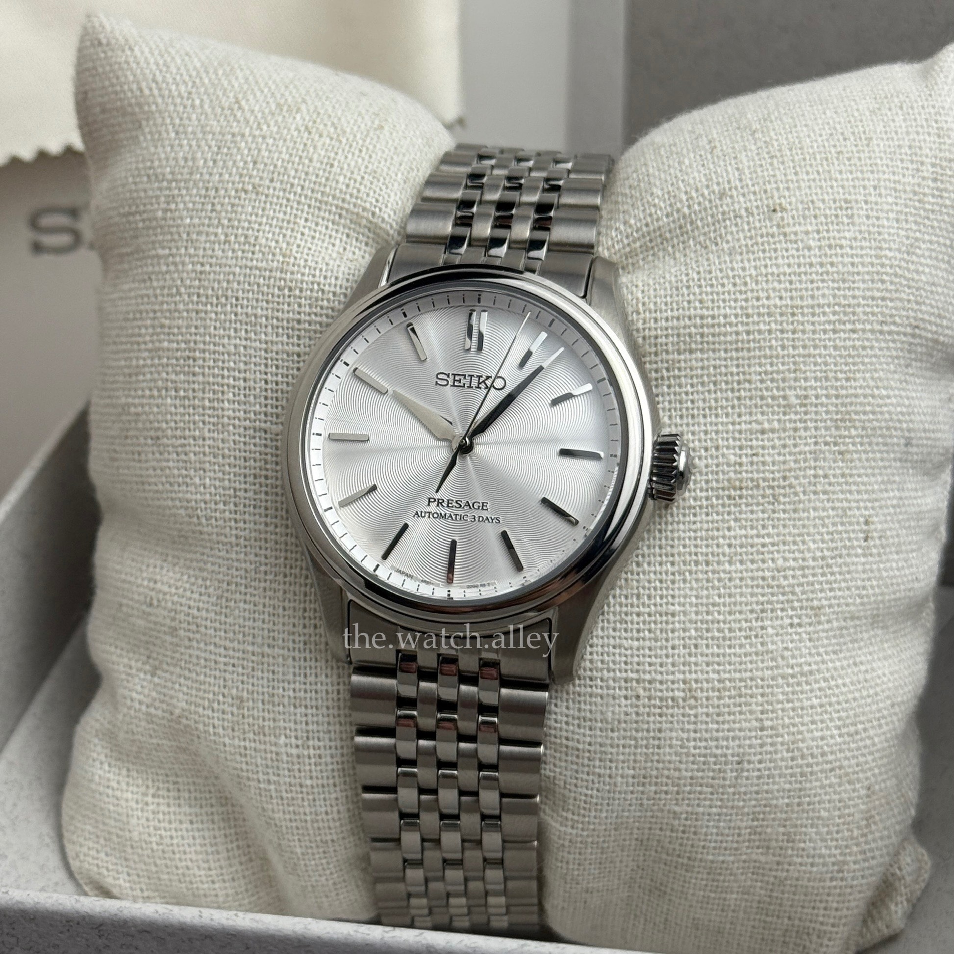 Seiko Seiko Presage Classic Series - HCC001 / HCC001J1 Shironeri White Textured Dial - 38mm Automatic Dress Watch