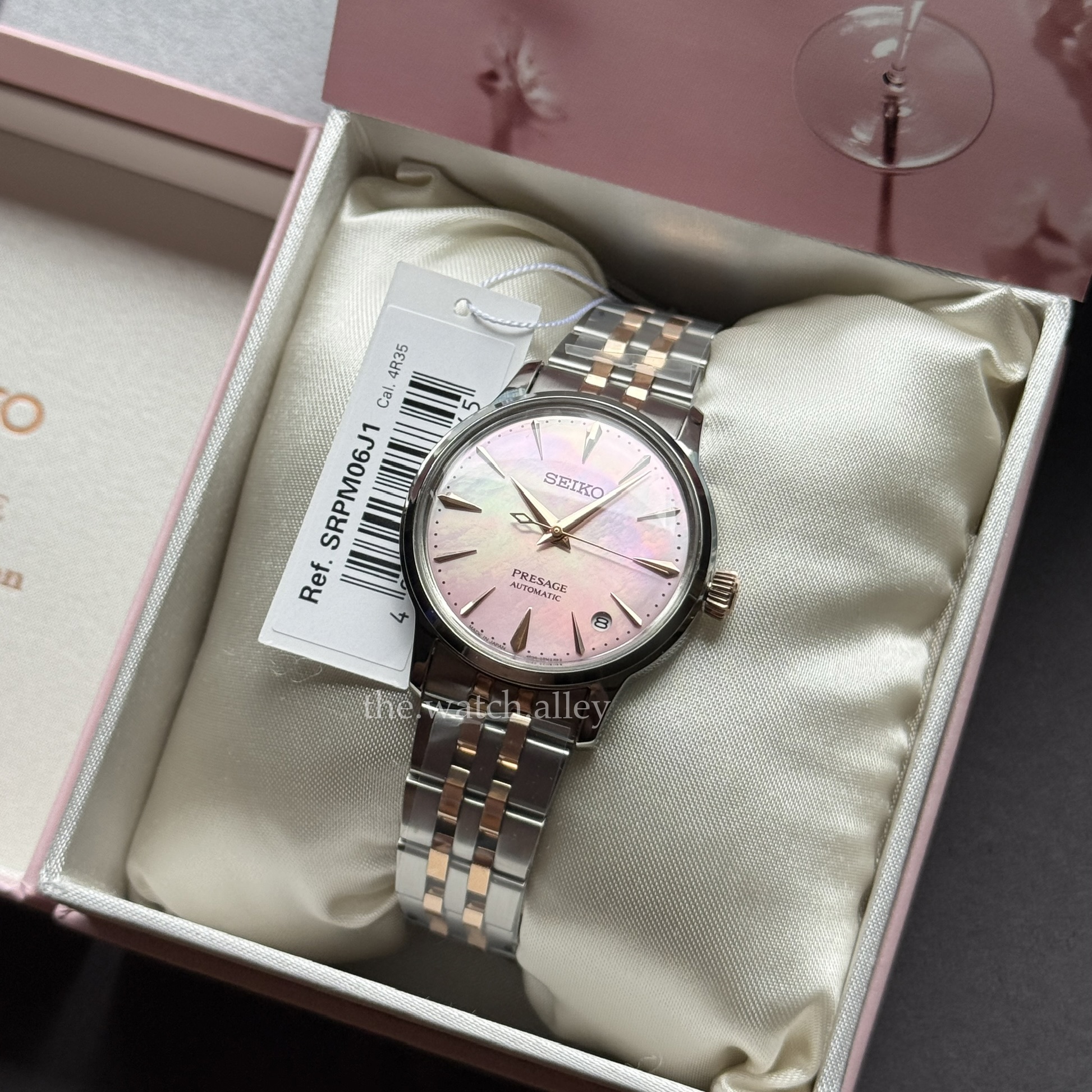 Seiko Seiko Presage Ladies - “Sakura Aviation” SRPM06 / SRPM06J1 Mother of Pearl (MOP) - Gradient Pink Dial STAR BAR Cocktail Time - Limited Edition 9,000pcs