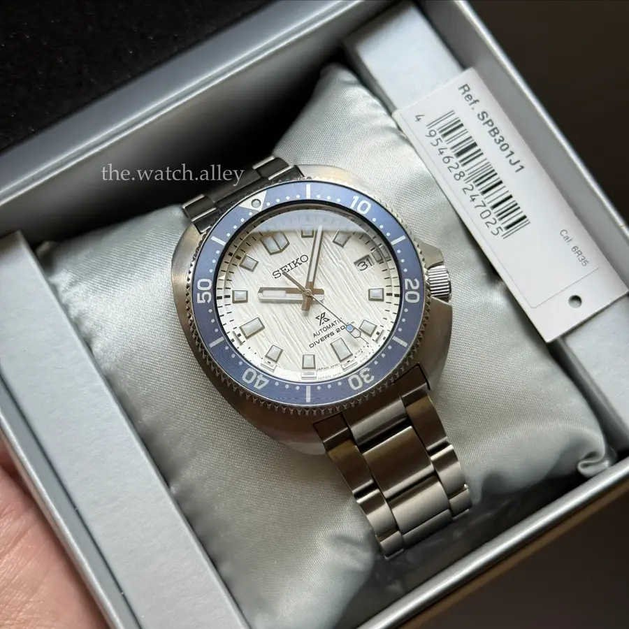 Seiko Seiko Prospex Captain Willard - SPB301J1 Glacier Series - Save The Ocean 1970 Diver’s Modern Re-interpretation