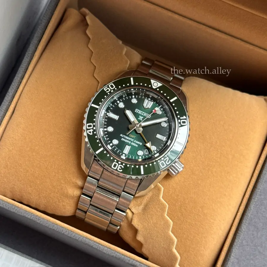 Seiko Seiko Prospex MM200 - “Hulk” Automatic GMT SPB381 / SPB381J1 Green - 3 Days 1968 Divers Modern Re-interpretation