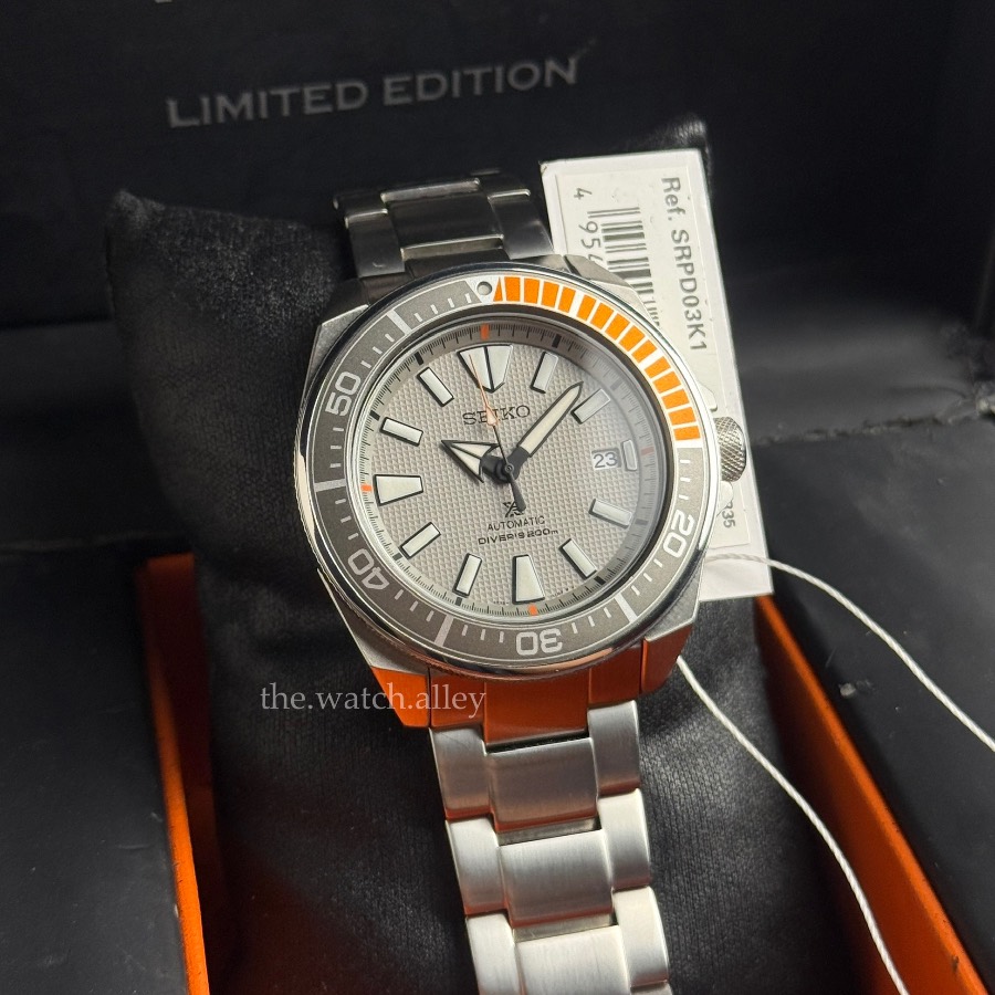 Seiko Seiko Prospex Samurai “Dawn Grey” - SRPD03 / SRPD03K1 "Grey Clous de Paris" Dial - Europe Limited Edition 2,018pcs