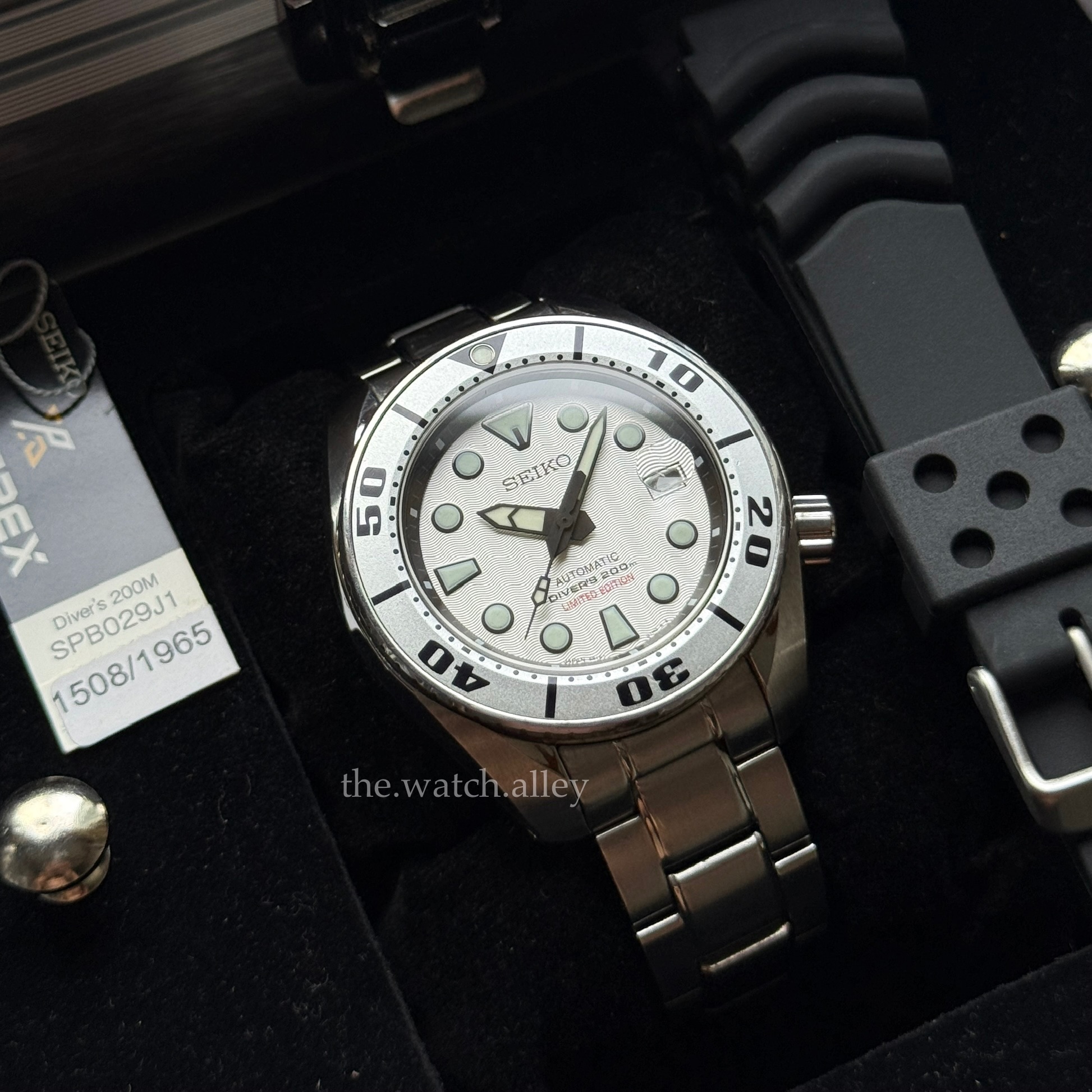 Seiko RARE Seiko Prospex “Silver Sumo” - SPB029 / SPB029J1 Divers Thailand “King Power” 25th Anniversary Limited Edition 1,965pcs - Silver Wavy Dial