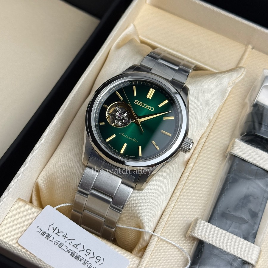 Seiko Seiko Selection Open Heart - HFB005 / HFB005J Emerald Green Dial - Gold-Tone Hands & Indices - Japan-Market Off-Catalog Automatic